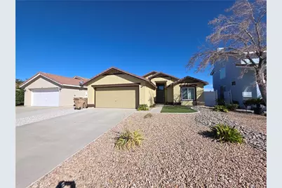 13674 W Nolina, Hesperia, CA 92344 - Photo 1