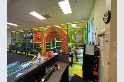 11850 Hesperia Rd, Hesperia, CA 92345 - Photo 2