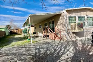 19136 Hinton, Hesperia, CA 92345 - Photo 2