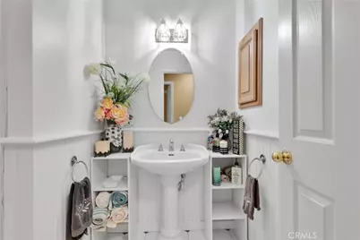 8130 Desert View Road, Pinon Hills, CA 92372 - Photo 32