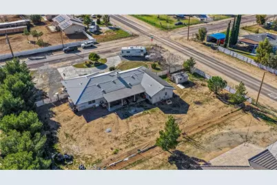 15120 Live Oak St, Hesperia, CA 92345 - Photo 48