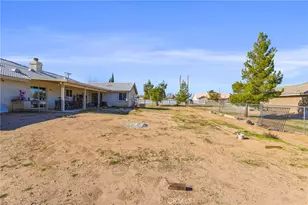 15120 Live Oak St, Hesperia, CA 92345 - Photo 40