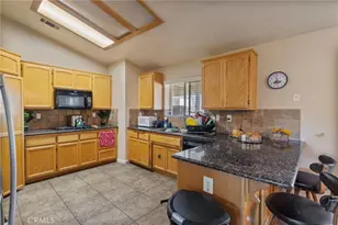 15120 Live Oak St, Hesperia, CA 92345 - Photo 12