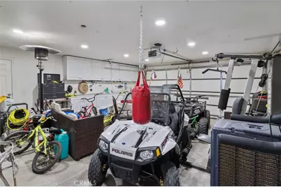 15120 Live Oak St, Hesperia, CA 92345 - Photo 32