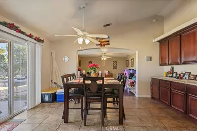 15120 Live Oak St, Hesperia, CA 92345 - Photo 10