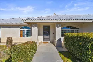 15120 Live Oak St, Hesperia, CA 92345 - Photo 2