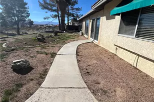 16481 Iwa, Apple Valley, CA 92307 - Photo 54