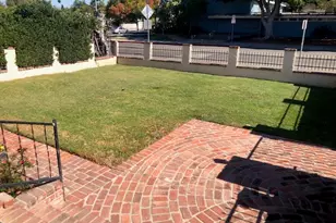 1009 S Rimpau, Los Angeles, CA 90019 - Photo 2