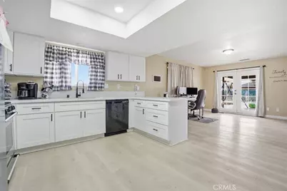 10911 Caribou Avenue, Apple Valley, CA 92308 - Photo 2