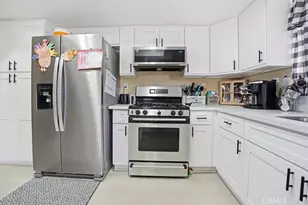 10911 Caribou Ave, Apple Valley, CA 92308 - Photo 6