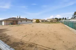 10911 Caribou Ave, Apple Valley, CA 92308 - Photo 22