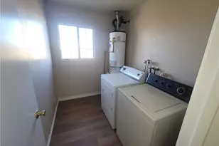 16800 Sycamore St, Hesperia, CA 92345 - Photo 24