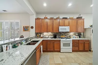 19484 Biltmore Road, Apple Valley, CA 92308 - Photo 6