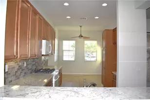 19484 Biltmore Rd, Apple Valley, CA 92308 - Photo 12