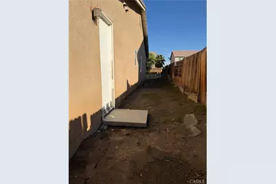 14651 Indian Wells, Victorville, CA 92394 - Photo 28