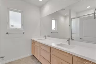 15466 Lone Eagle St, Victorville, CA 92395 - Photo 20