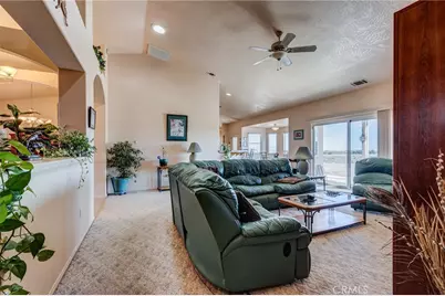 8605 Cantel Court, Oak Hills, CA 92344 - Photo 20