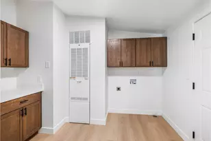 11623 Desert View Rd, Pinon Hills, CA 92372 - Photo 14