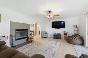 7868 Arrowhead Lake Rd, Hesperia, CA 92345 - Photo 14