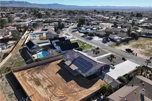 14305 Bochee, Apple Valley, CA 92307 - Photo 44