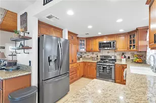 14341 Crow, Apple Valley, CA 92307 - Photo 10