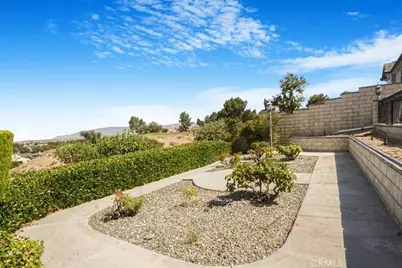 13097 Sage Hen Road, Victorville, CA 92395 - Photo 18
