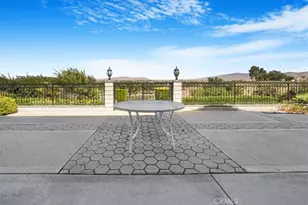 13097 Sage Hen Rd, Victorville, CA 92395 - Photo 14