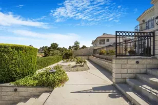 13097 Sage Hen Rd, Victorville, CA 92395 - Photo 16