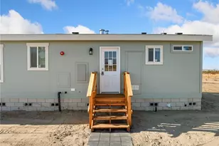 1083 Danbury Rd, Pinon Hills, CA 92372 - Photo 22