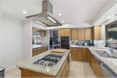 18169 Deauville, Victorville, CA 92395 - Photo 14