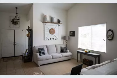 13018 Camden, Victorville, CA 92392 - Photo 14