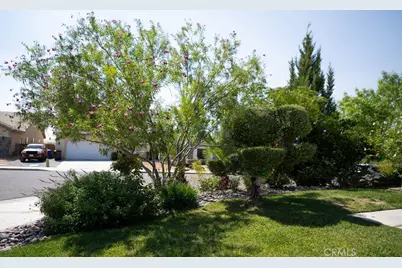 13018 Camden, Victorville, CA 92392 - Photo 4