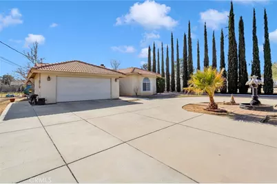 18507 Westlawn Street, Hesperia, CA 92345 - Photo 2