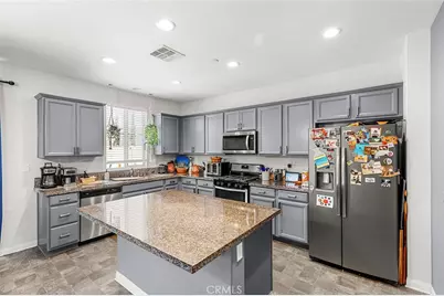 34293 Bloomington Drive, Murrieta, CA 92563 - Photo 16