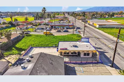 1677 W Baseline, San Bernardino, CA 92411 - Photo 2