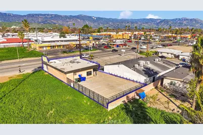 1677 W Baseline, San Bernardino, CA 92411 - Photo 4