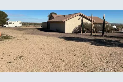 43326 Coventry, Newberry Springs, CA 92365 - Photo 4