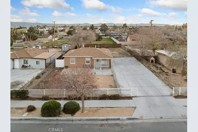 16129 Smoke Tree Street, Hesperia, CA 92345 - Photo 2