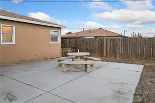 16129 Smoke Tree St, Hesperia, CA 92345 - Photo 32