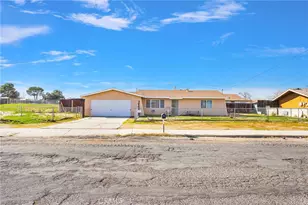 18350 Jonathan, Adelanto, CA 92301 - Photo 4