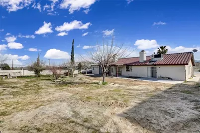 8458 Buckthorn, Hesperia, CA 92345 - Photo 48