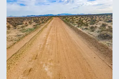 123 Kiloran St, Newberry Springs, CA 92365 - Photo 2