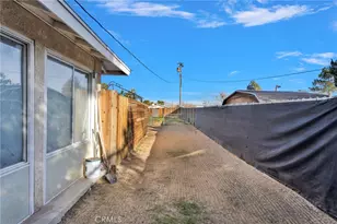 12655 Pocono, Apple Valley, CA 92308 - Photo 34