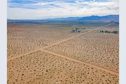 123 Grafton Dr, Newberry Springs, CA 92365 - Photo 16