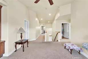 17790 Cresta Blanca, Victorville, CA 92395 - Photo 32