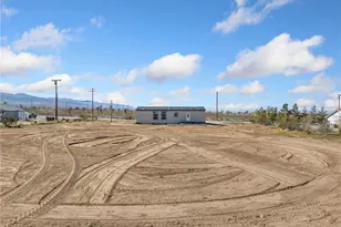 12963 Corton St, Pinon Hills, CA 92372 - Photo 32