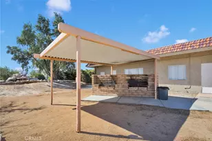 20683 Waalew, Apple Valley, CA 92307 - Photo 38