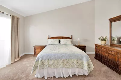 11525 Mountian Meadow, Apple Valley, CA 92308 - Photo 32