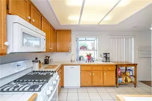 12455 Highgate Ave, Victorville, CA 92395 - Photo 22