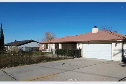 11911 Kiowa Road, Apple Valley, CA 92308 - Photo 2